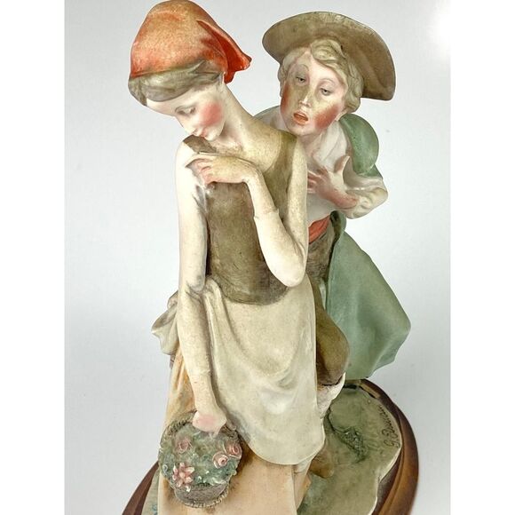 Vintage Giuseppe Armani Courting the Maiden Figurine 10 inch Made in Italy Rare - Picture 2 of 9